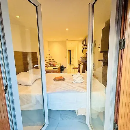 Studio Love Jacuzzi Marseille Exterior photo